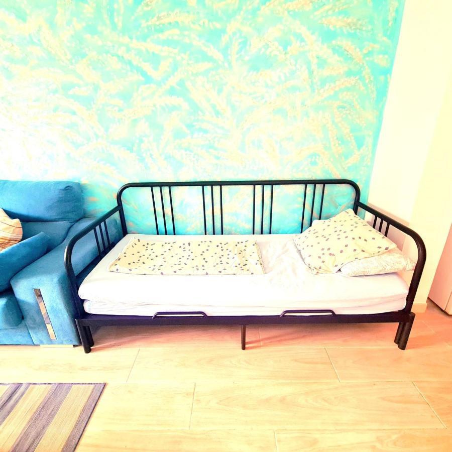 Vakantiehuis * Holiday Home * Casa De Vacaciones * Urb. Chayofita コスタ・デル・シレンチオ エクステリア 写真